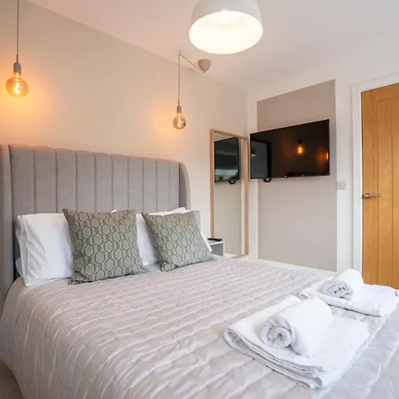 The Penthouse * York