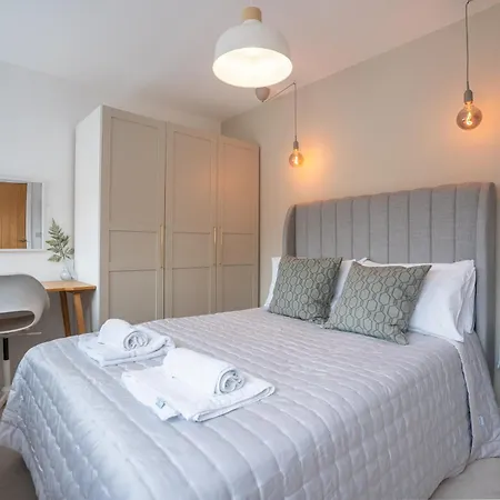 The Penthouse * York